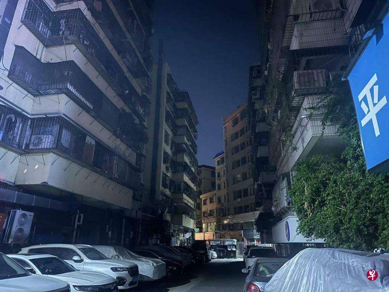 ���������µ������������¸� ���ڲ���������ͣ��