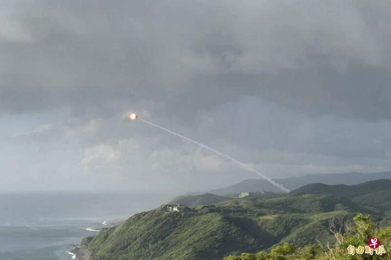 ̨��������ö�����ߵ��� ����һö���պ��Ա�