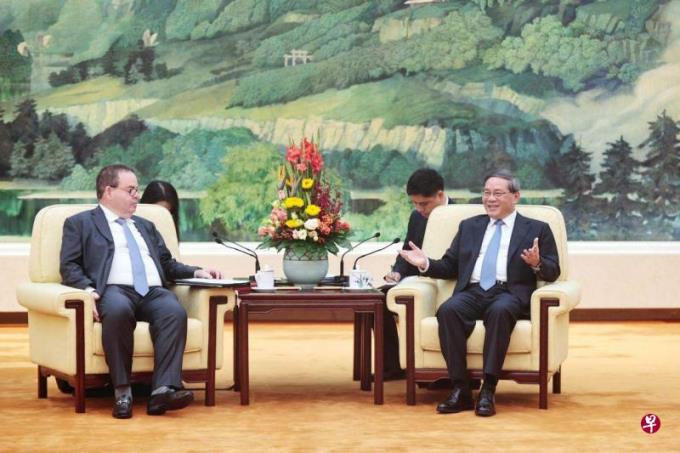 ���ӡ�δ����֤�嵥���Ƴ�27���й�ʵ��