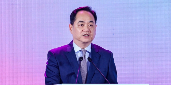 �����������й���������Ѻ�Э��᳤