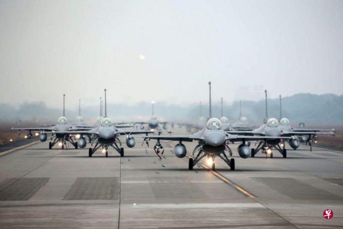 ������Ժ����������ȡ����̨F-16Vս��