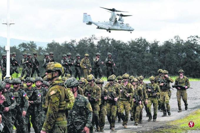 ����Ա��������׹�� ����������½ս��Ա����