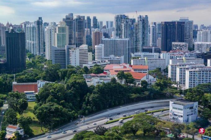 ���ۣ�����ȷ��С��������֮��