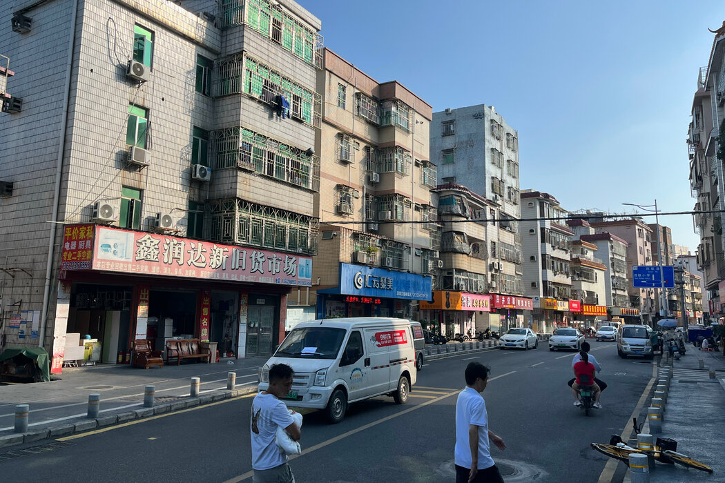 房地产开发商中国恒大与这个地方的业主达成协议,拆除他们的建筑,建造新的住房。