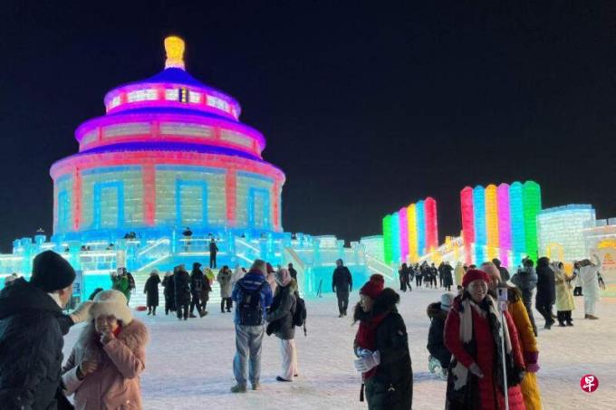 中国旅游业复苏强劲 免签政策提振入境游