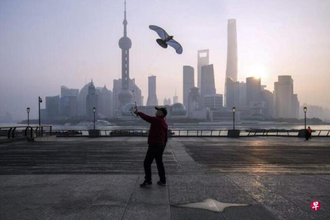 中国四季度GDP平减指数现1999年以来最长跌势 凸显通缩压力
