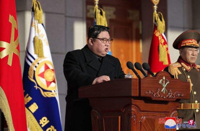 金正恩:韩国是头号敌国 对话换不来和平