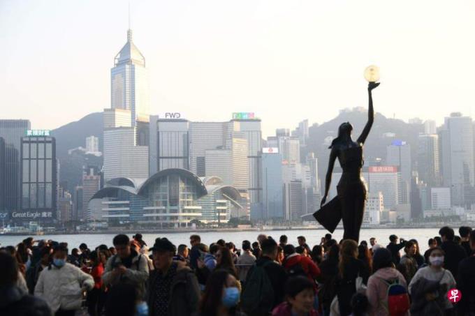 香港特稿:当普通话日渐普通化 港味流失重寻自身定位