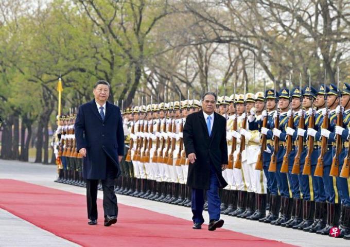 习近平:中国与太平洋岛国发展关系不应受第三方干扰