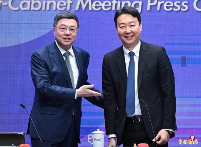 ̨������Ժ�����˳��������ν�ͨ����