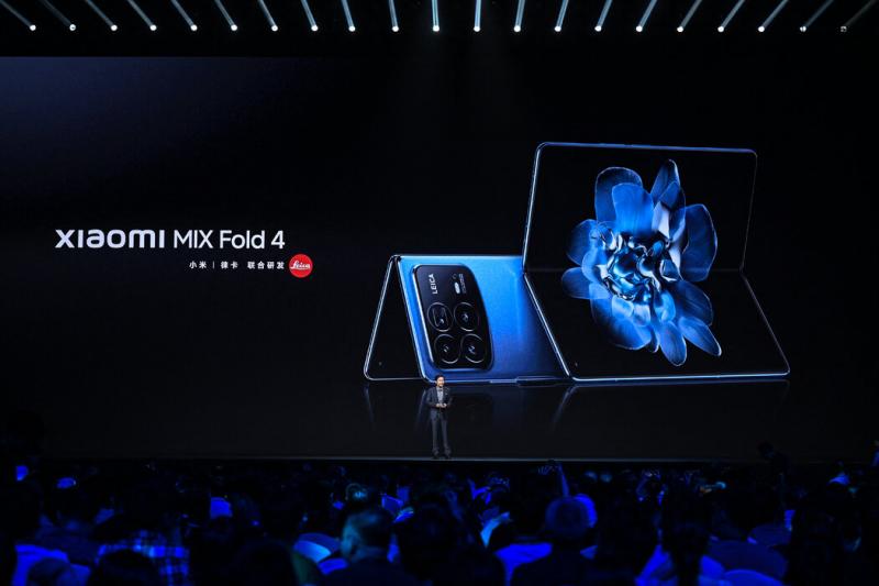 �ϸ����ڱ������е�С���������ֻ������ᡣ