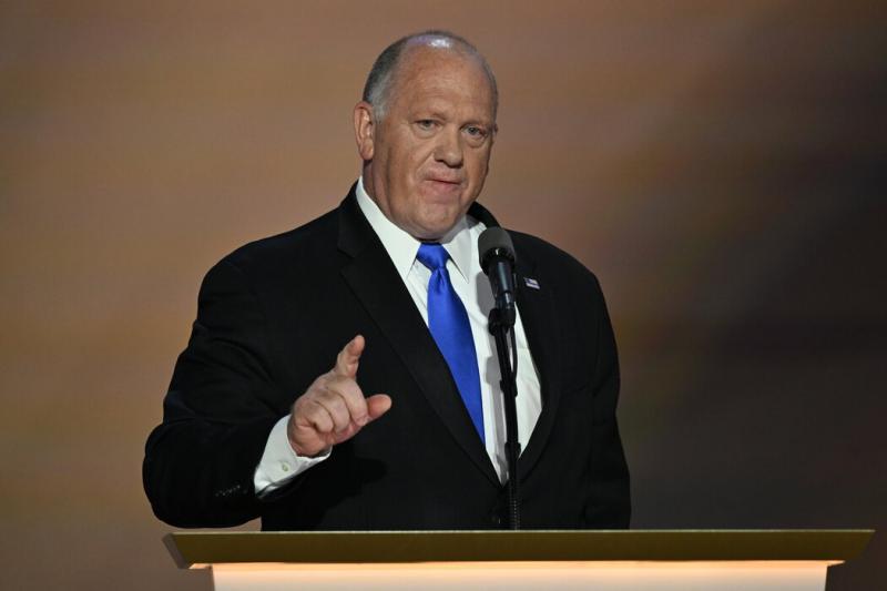 ����˹�����������������׽������ڼ��쵼����ͺ���ִ���֣��ֱ�����Ϊ���߾�ɳ�ʡ���