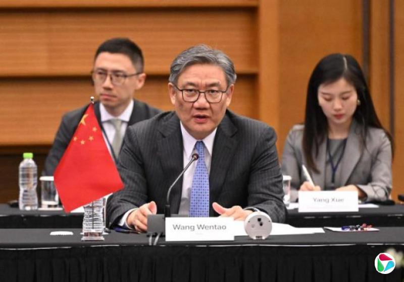 寻求共同应对美国关税 中国商务部长与欧盟、马国官员通话
