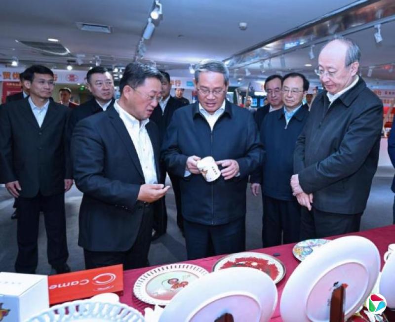 李强北京调研外贸房地产 吁以更大力度促消费扩内需应对外部冲击