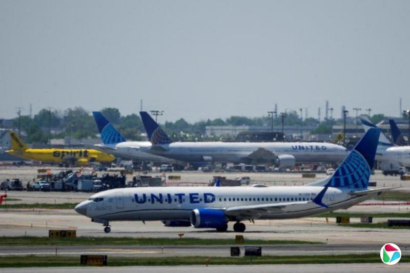 美国联合航空出现技术问题 暂停部分航班