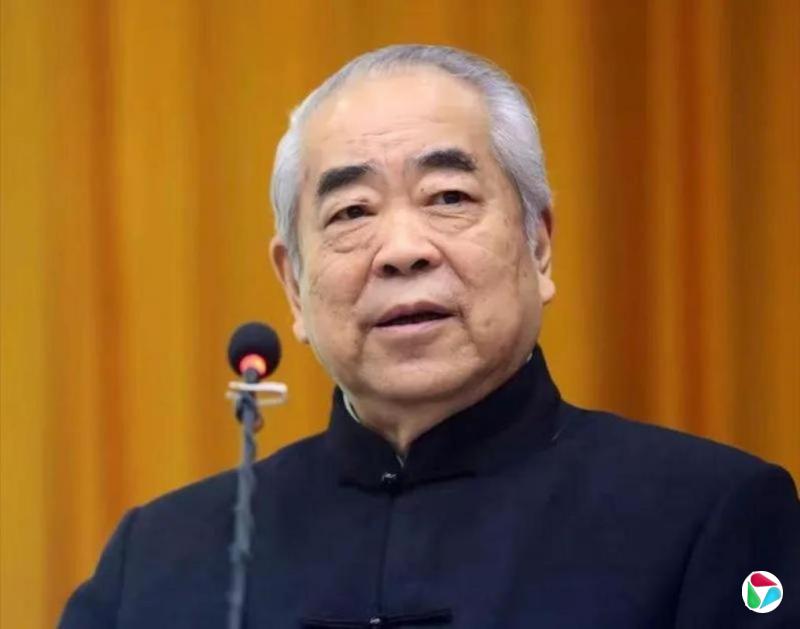 中国书画家范曾家族内斗 女儿称父亲被第四任妻子带走失联
