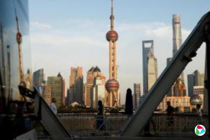 沪深两市成交2.76万亿元人民币 为历史第三高