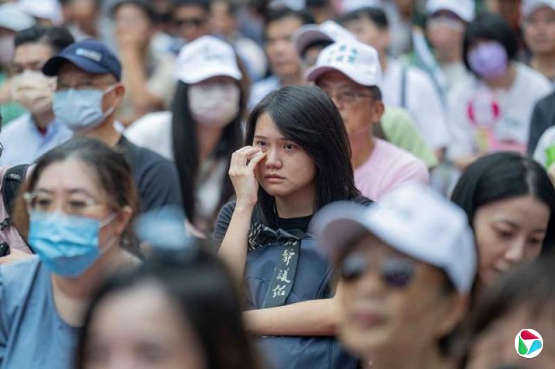 绿营支持者在上轮罢免遭受挫败。