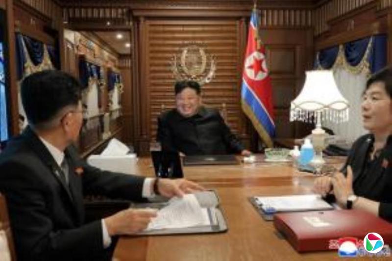 【视频】消息:金正恩绿色专列已驶入北京