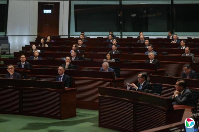 建制派:香港中间派参政路已走到尽头