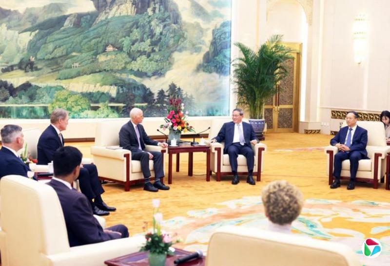 美众议员代表团罕见访华 称两国须寻求和平共处之道