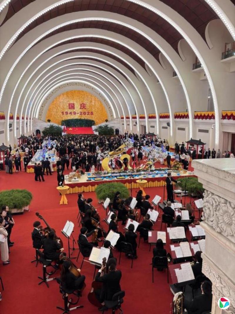 �������Ϻ�Ҫ�ڷ��Ӿ������ĳ���������������չ������Ϊ