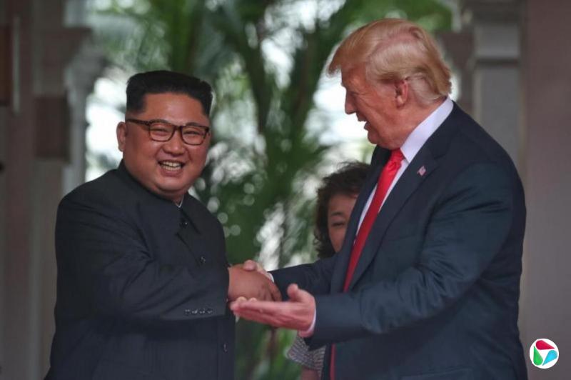 白宫:特朗普愿不设前提条件 与金正恩对话