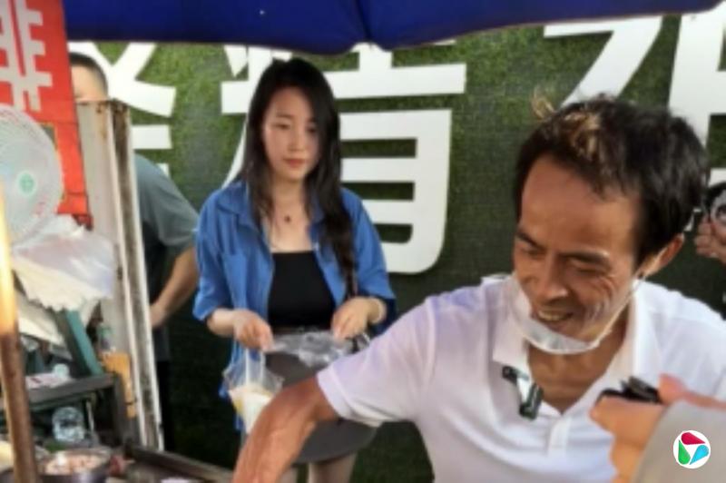景德镇“鸡排哥”回应“累到没有情绪价值” 计划休息