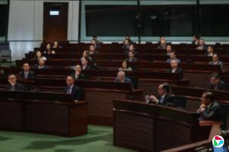 香港两资深议员不参选新一届立法会选举