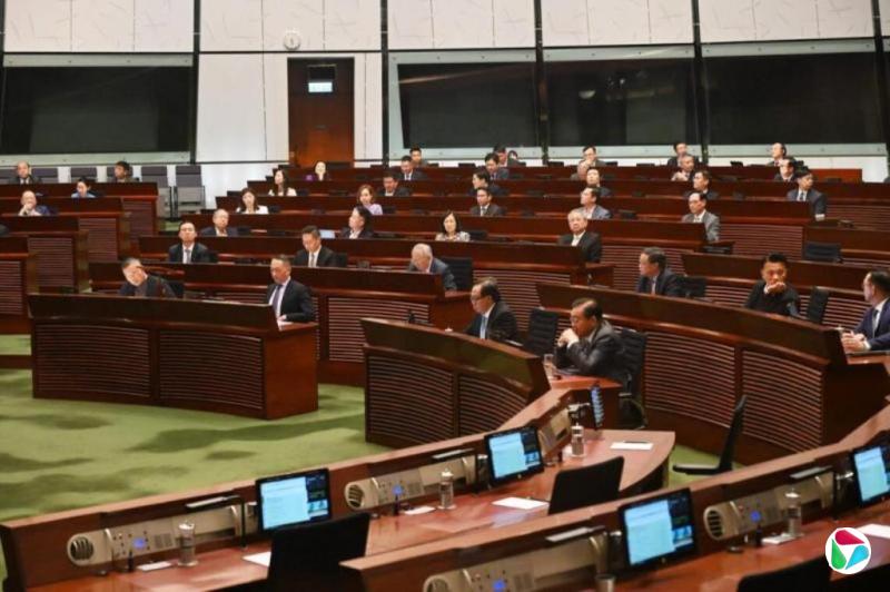 香港立法会将大换血 来届选举七旬议员或“一个不留”