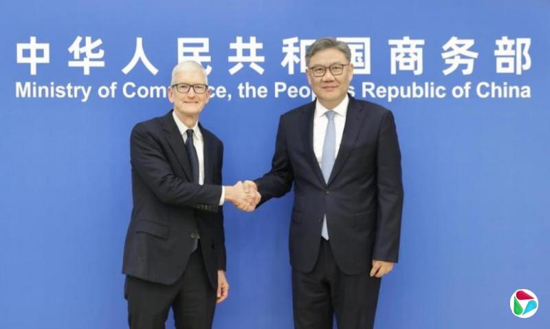 中国商务部长批美限制措施破坏经贸会谈氛围