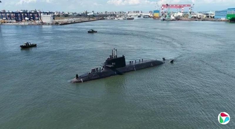 台潜艇若无法如期交付 承造厂每天罚八千元