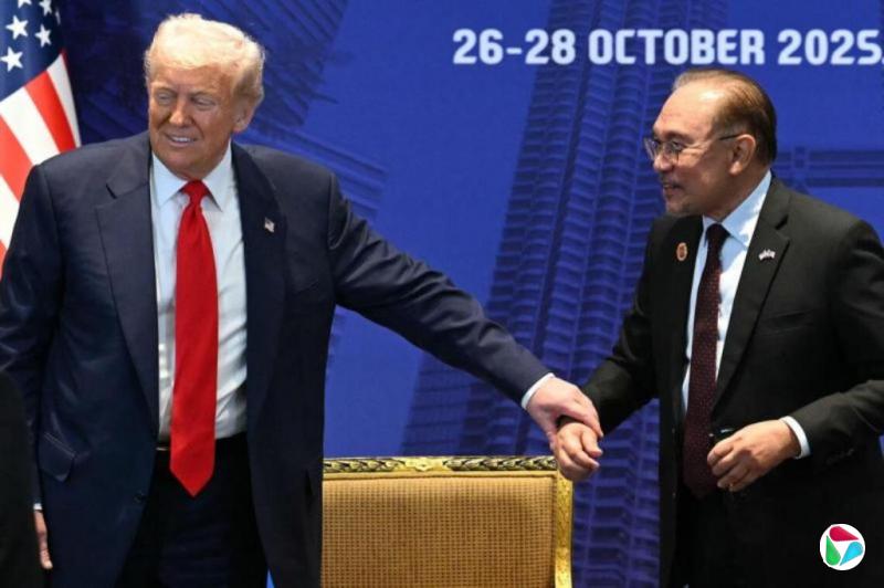 马国反对党抨击安华接待特朗普“过于欢乐”