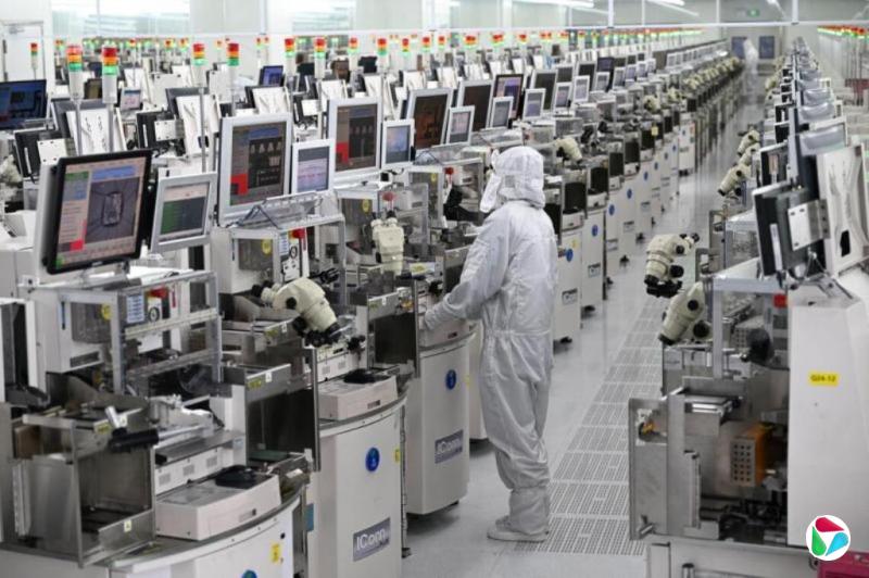 十五五规划建议:中国将采“超常规”措施加强科技攻关 明显提高居民消费率