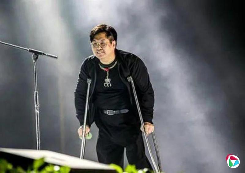 下午察:郑智化为何“连滚带爬”?