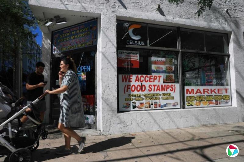 法官裁定特朗普政府必须动用应急资金维持食品救济