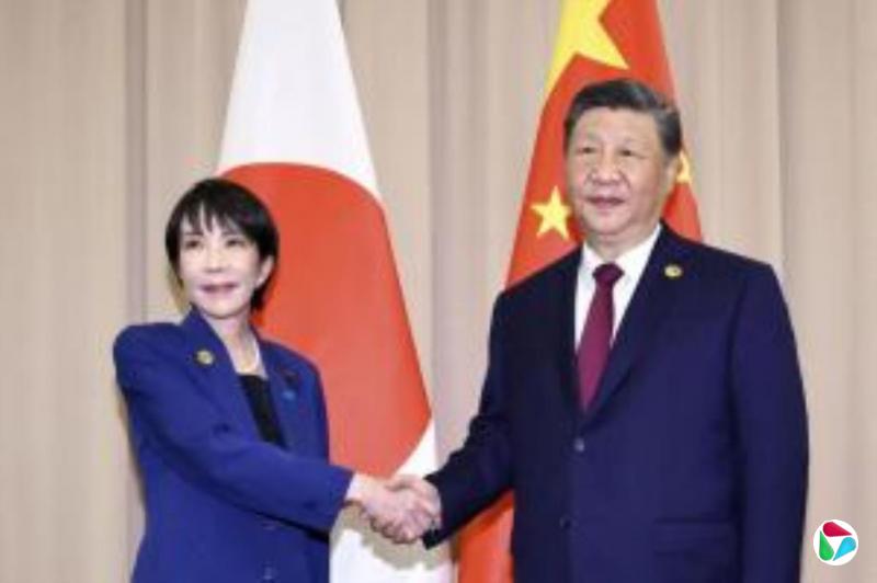 高市早苗晒与台APEC代表合照 北京强烈抗议批高调炒作