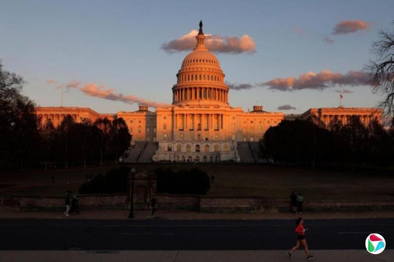 美众议院通过临时拨款法案结束政府停摆