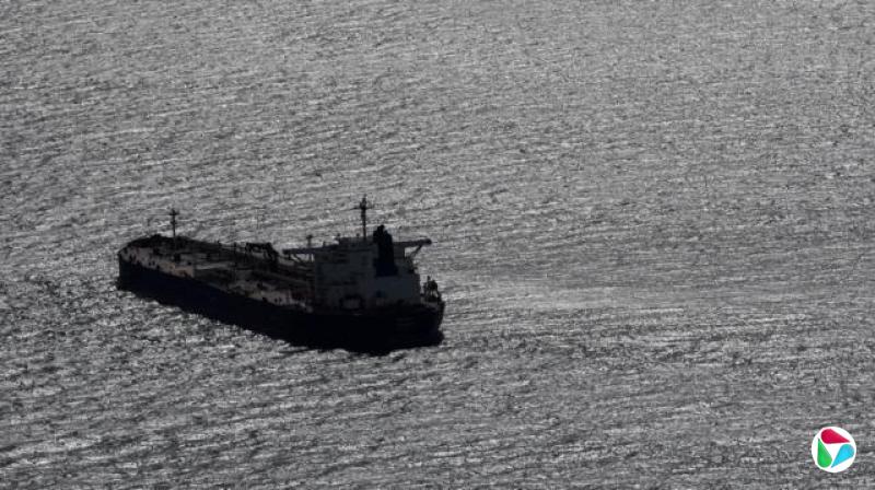 海上Boracay号油轮。