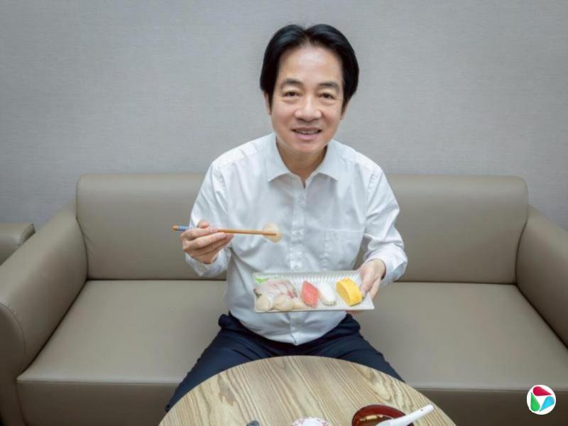 赖清德晒午餐吃日料