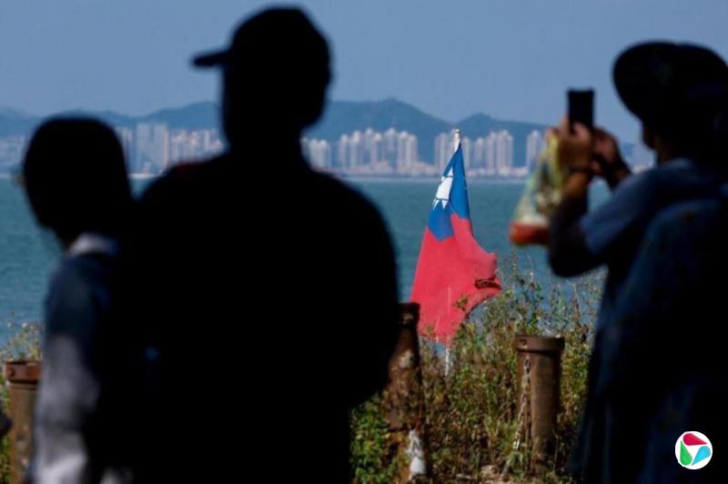 胡以晨:三条曲线的交会:台海2030年