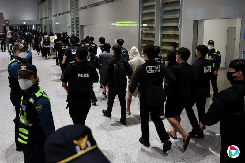 10£ѺڼկթƭĹĺ˵ִ׶ʴ