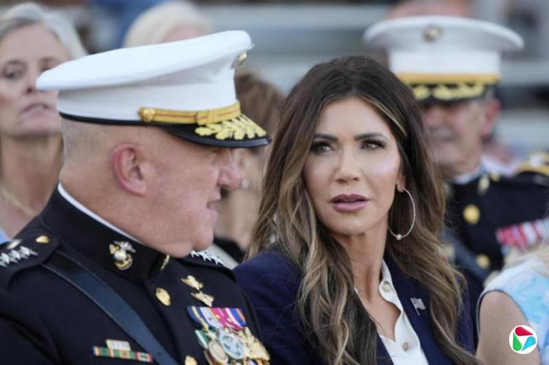 美国土安全部长:计划扩大旅行禁令至30多个国家