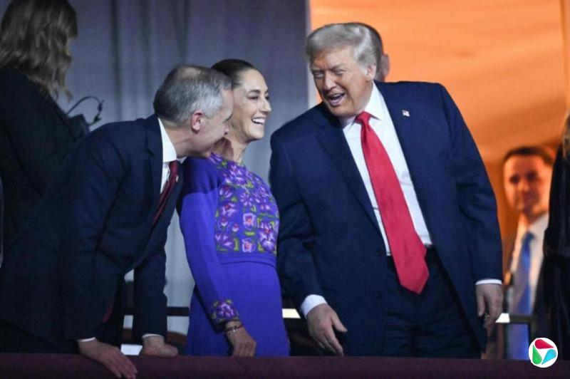 特朗普出席世界杯抽签仪式后 与墨加领导人会谈