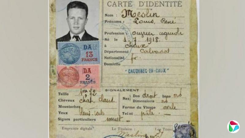 这名飞行员获得了法国抵抗组织提供的伪造文件,显示他是一名外来工人。
