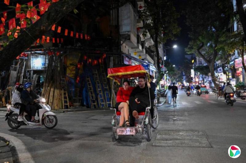 Խ�Ͻ�������ο���������ʷ�¸� ��2100���˴�