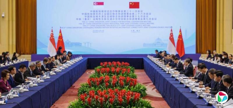 ���ۣ���Ԫ��Ⱥ���Ӧ�Թ�������ս