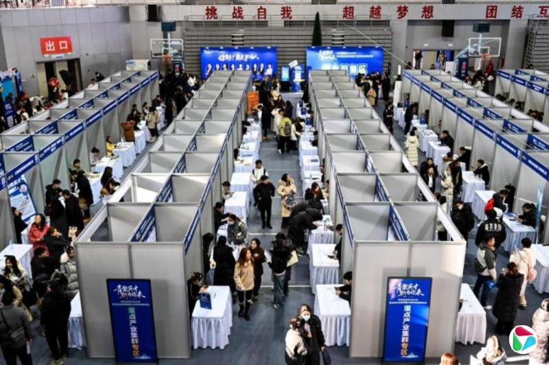 �й�11�·���У����ʧҵ��Ϊ��������