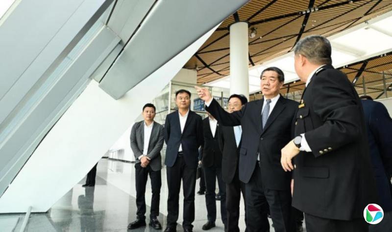 �����壺����Ҫ��ȫ���������Ϊ����������ص�����ĸ�