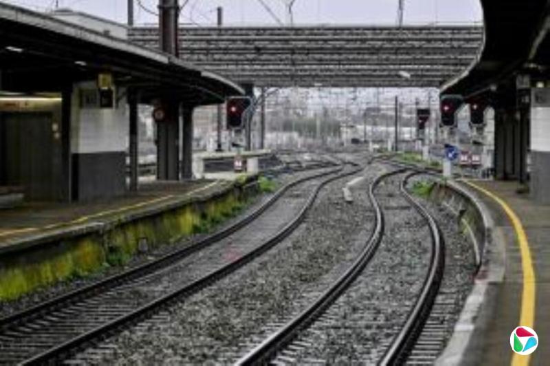 ������·�������������������ڰչ�